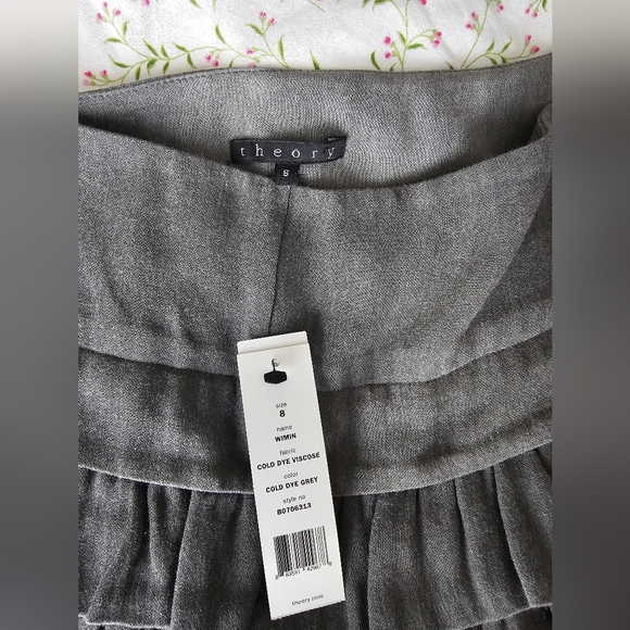 NWT Theory Pleated Mini Skirt - Picture 3 of 4